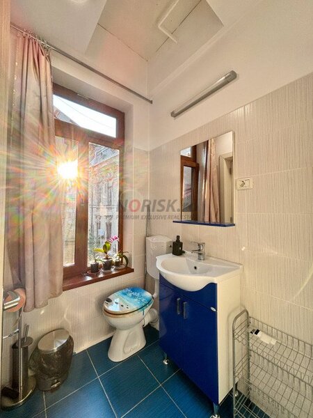 Garsoniera 30mp Ultracentral la 5 minute metrou UNIVERSITATE