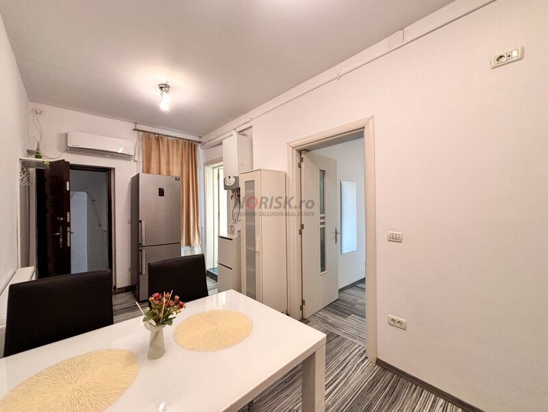 Garsoniera 30mp Ultracentral la 5 minute metrou UNIVERSITATE