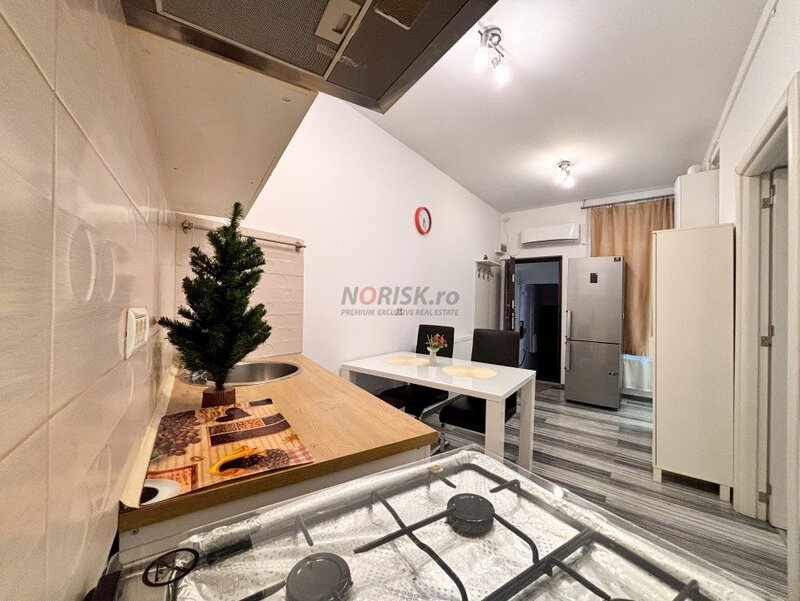 Garsoniera 30mp Ultracentral la 5 minute metrou UNIVERSITATE